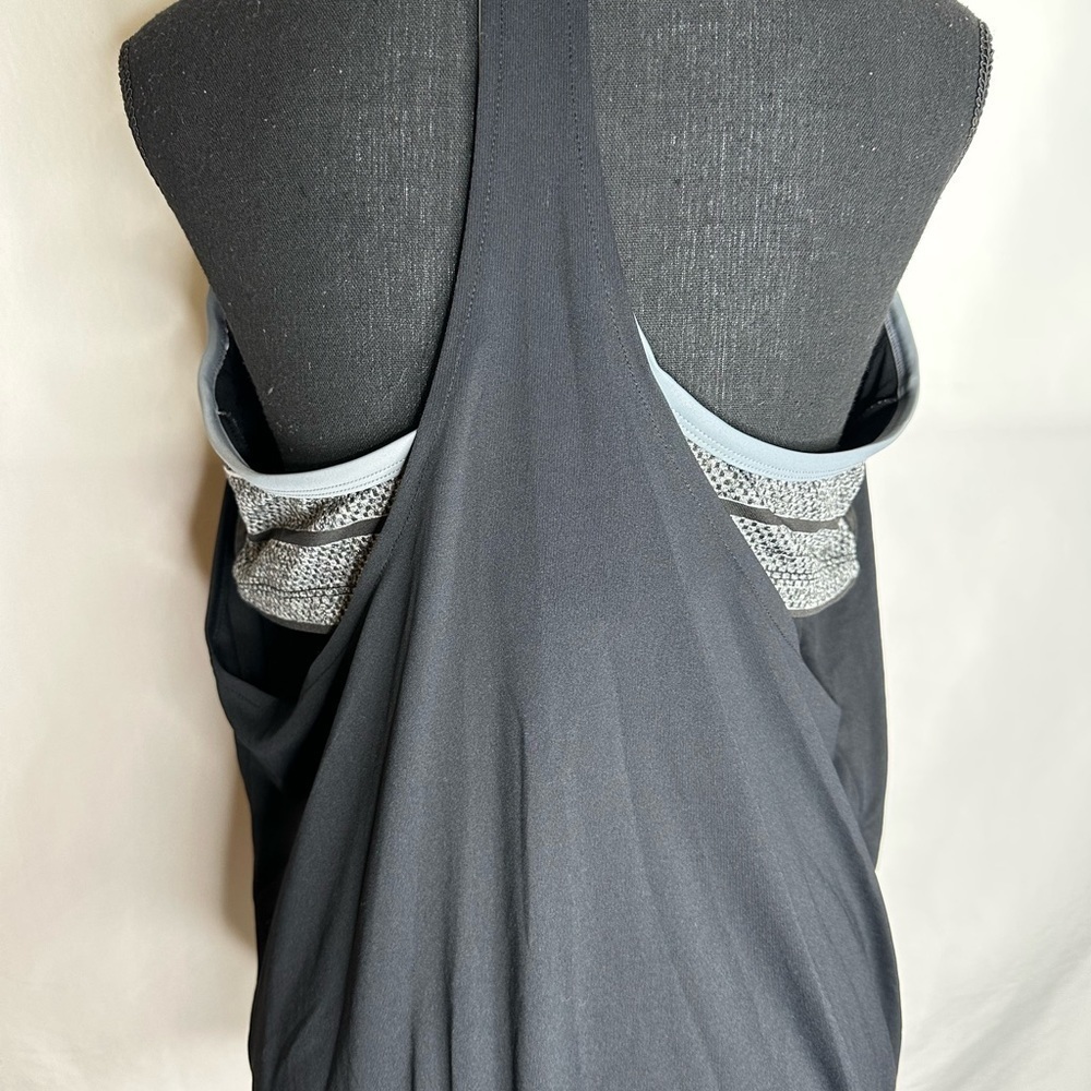 Nike Tank - Picture 5 of 6